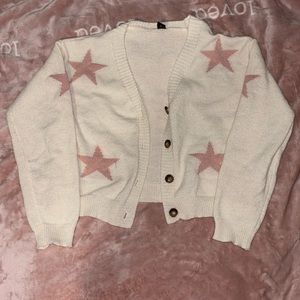 white starred cardigan🩷